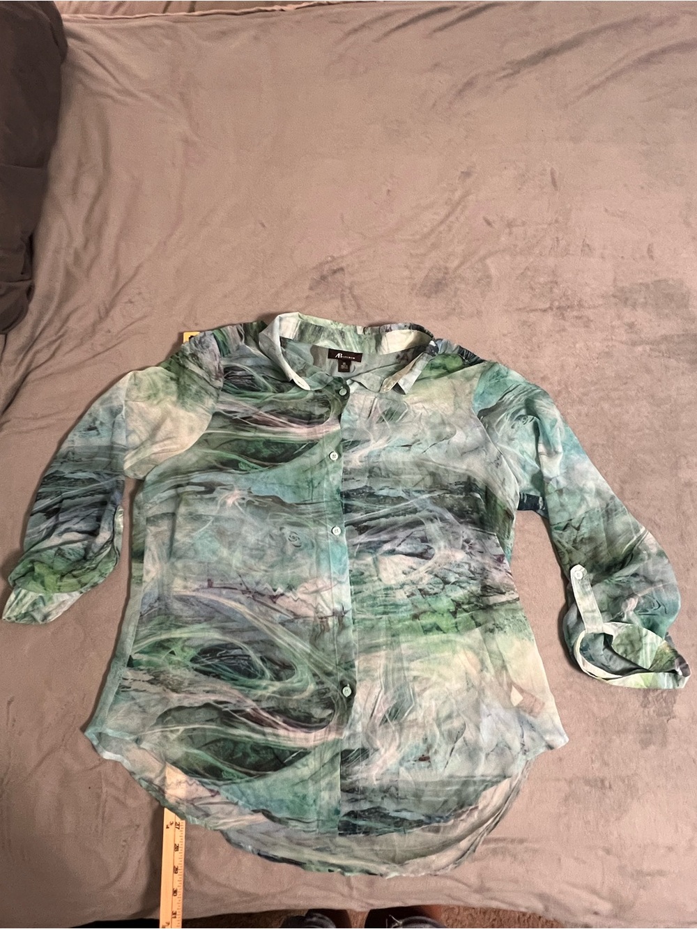 AB Studio Lightweight Green Marble Print Button-Up Blouse